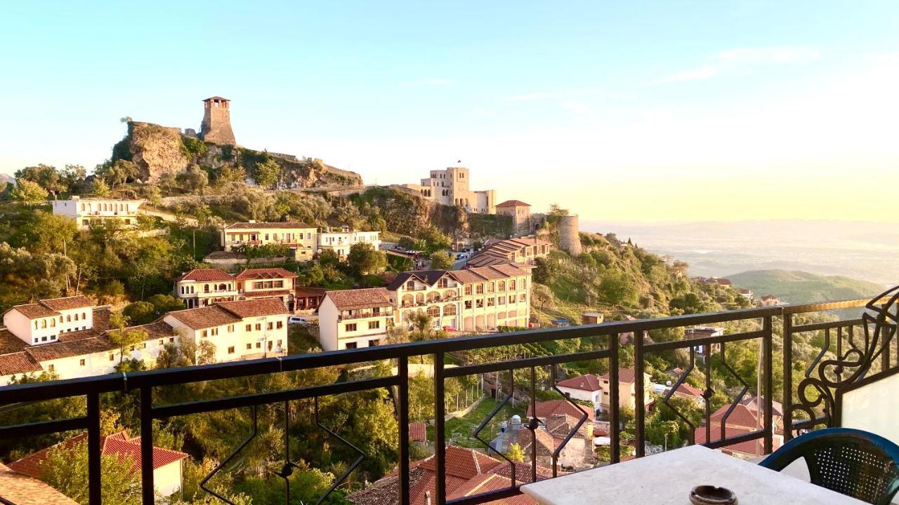 Panorama View On The Castle And The Old Town 4*