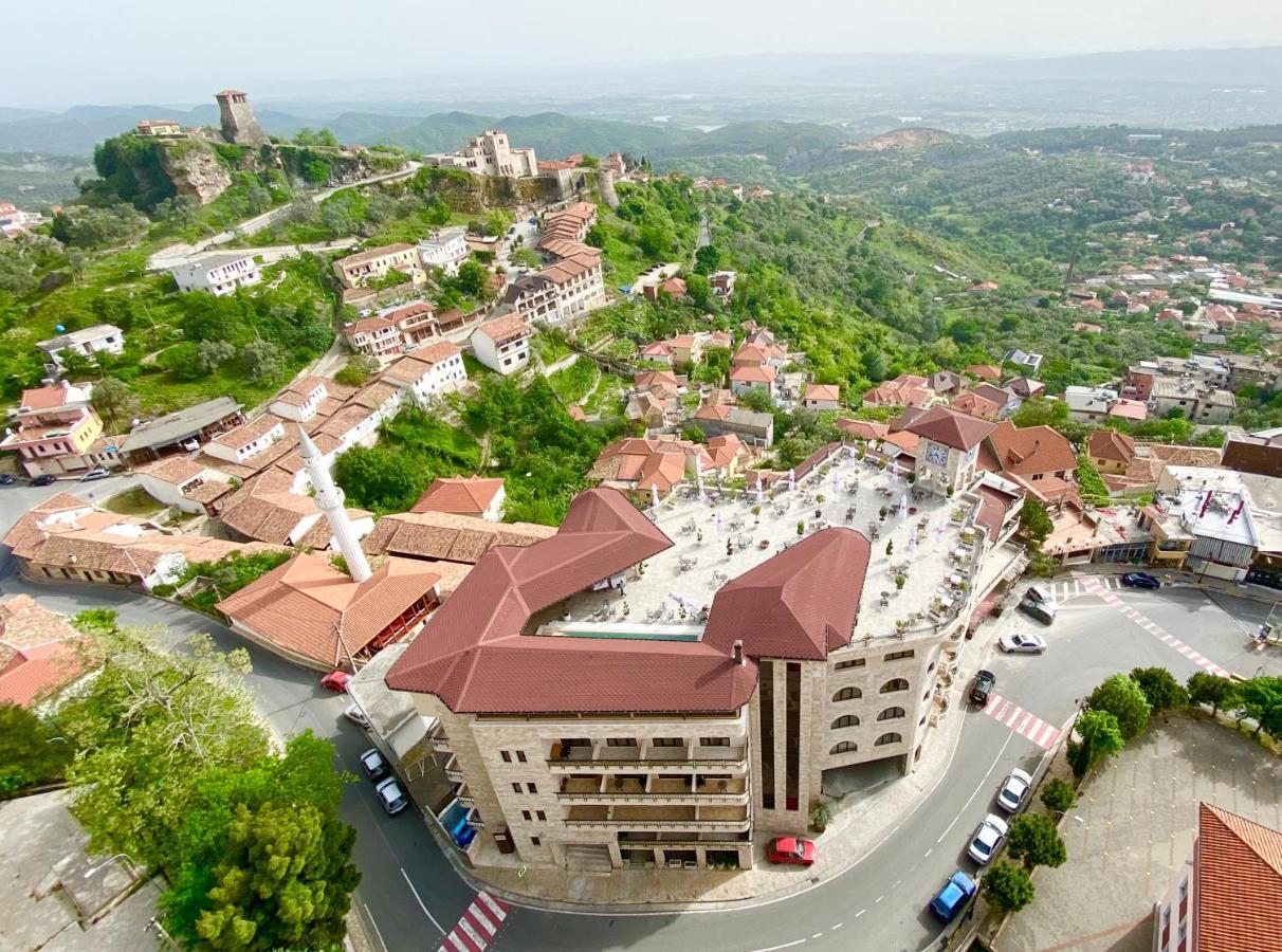 Panorama View On The Castle And The Old Town 酒店 4*